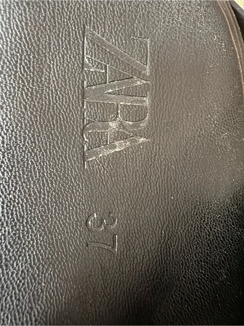 Zara Black Leather Strap Thong Sandals - Picture 2 of 3